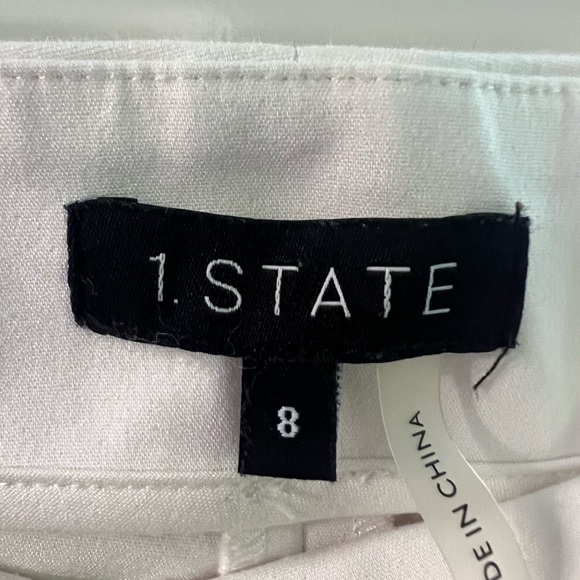 White ruffle shorts! - Picture 3 of 3